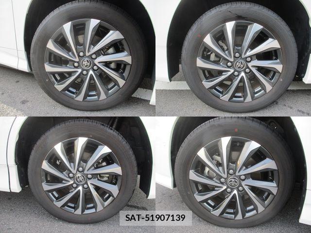 Toyota VOXY HYBRID 2025-03 7458779-8