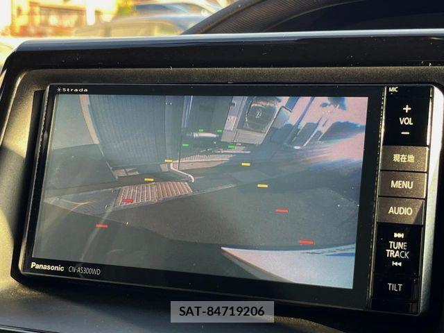 Toyota VOXY HYBRID 2016-03 7458803-3
