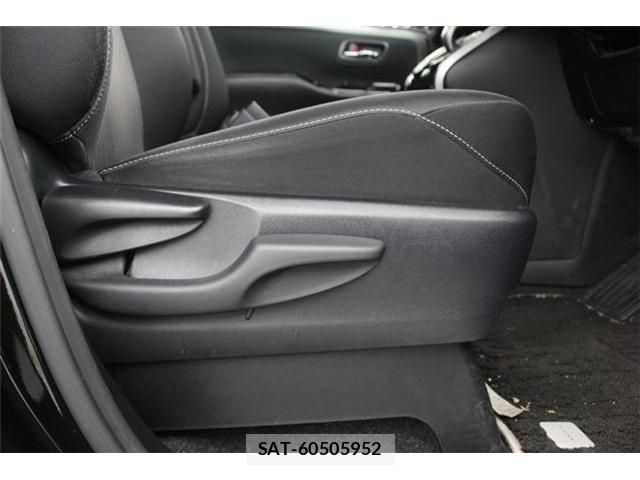 Toyota VOXY HYBRID 2018-10 7458801-27