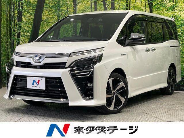 Toyota VOXY HYBRID 2020-02 7458798-0