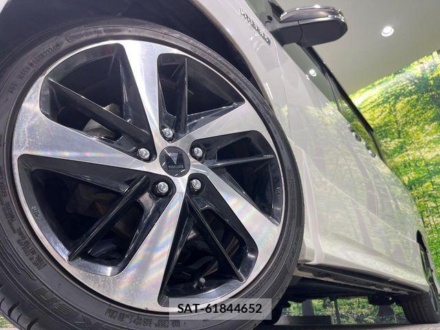 Toyota VOXY HYBRID 2020-02 7458798-14