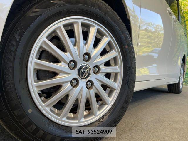 Toyota VOXY HYBRID 2014-03 7458814-13