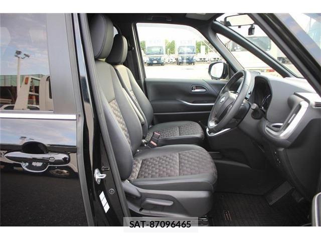 Toyota VOXY HYBRID 2025-03 7458782-29