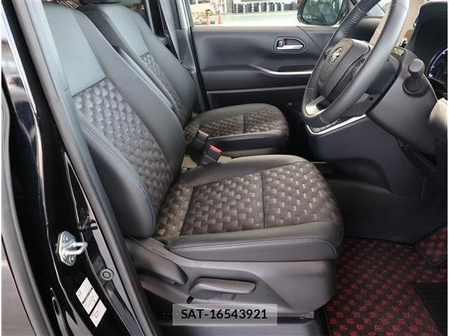Toyota VOXY HYBRID 2025-02 7458773-11