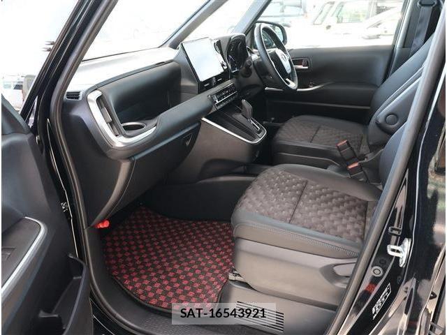 Toyota VOXY HYBRID 2025-02 7458773-14