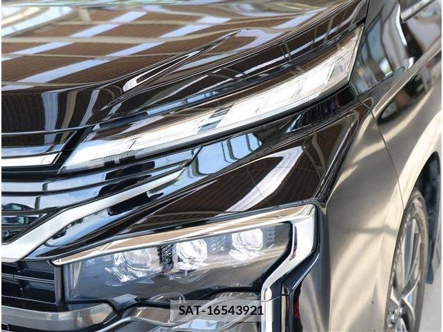 Toyota VOXY HYBRID 2025-02 7458773-24