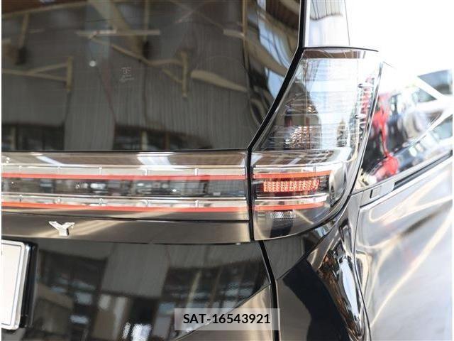 Toyota VOXY HYBRID 2025-02 7458773-25