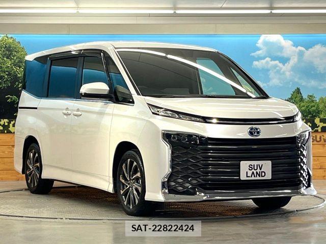 Toyota VOXY HYBRID 2023-06 7458791-15