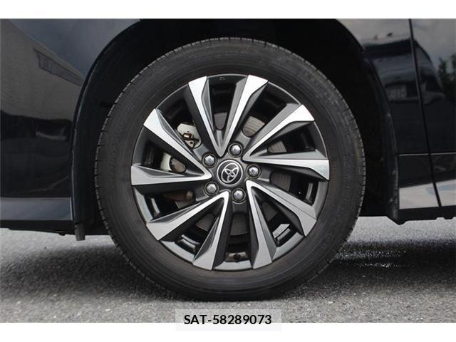 Toyota VOXY HYBRID 2023-09 7458794-16