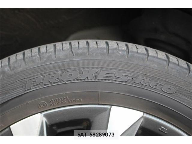 Toyota VOXY HYBRID 2023-09 7458794-19