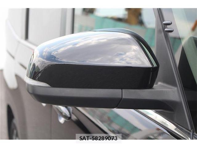 Toyota VOXY HYBRID 2023-09 7458794-27