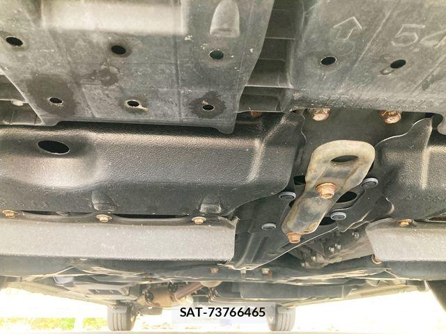 Toyota VOXY HYBRID 2014-10 7458812-25