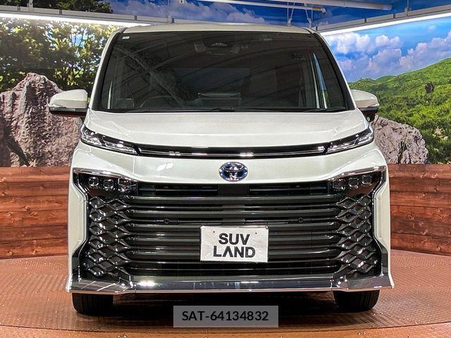 Toyota VOXY HYBRID 2024-02 7458771-14