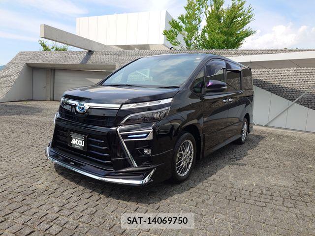 Toyota VOXY HYBRID 2021-05 7503679-0