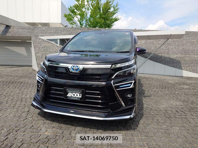 Toyota VOXY HYBRID 2021-05 7503679-5