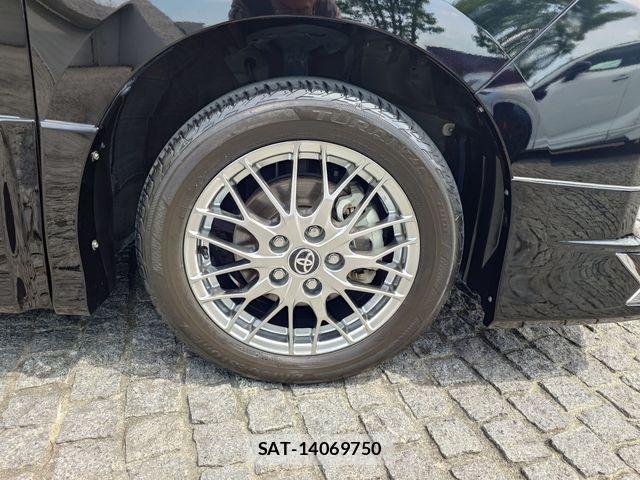 Toyota VOXY HYBRID 2021-05 7503679-7