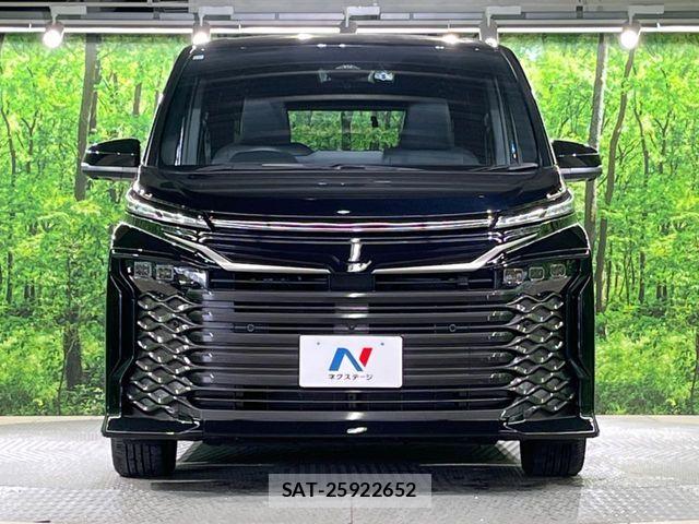 Toyota VOXY HYBRID 2023-10 7503671-13