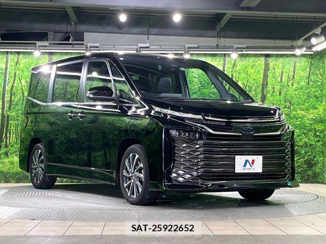 Toyota VOXY HYBRID 2023-10 7503671-15