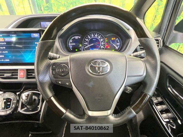 Toyota VOXY HYBRID 2018-10 7503697-11