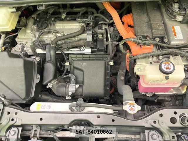 Toyota VOXY HYBRID 2018-10 7503697-17