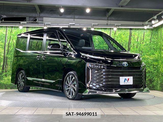 Toyota VOXY HYBRID 2024-05 7503672-16