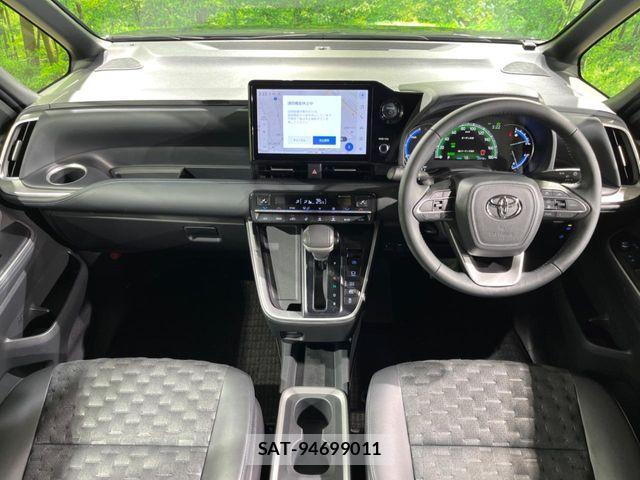 Toyota VOXY HYBRID 2024-05 7503672-1