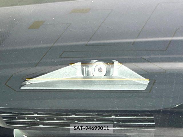 Toyota VOXY HYBRID 2024-05 7503672-4