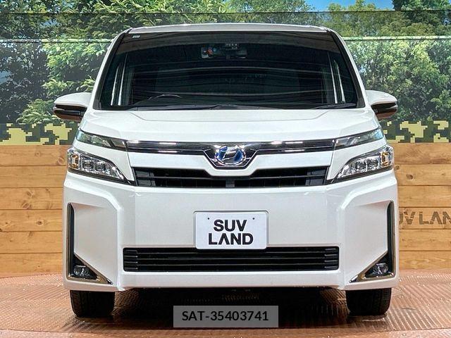 Toyota VOXY HYBRID 2017-08 7503688-15