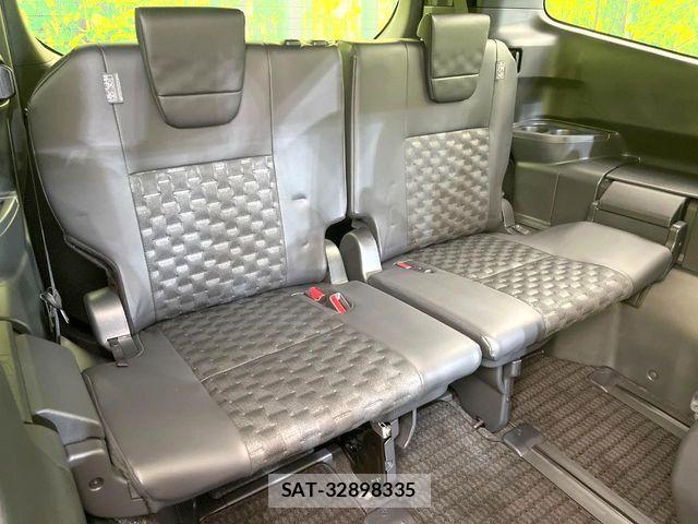 Toyota VOXY HYBRID 2025-02 7503673-9