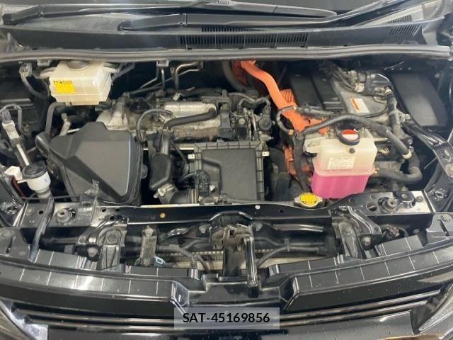 Toyota VOXY HYBRID 2014-06 7503701-13
