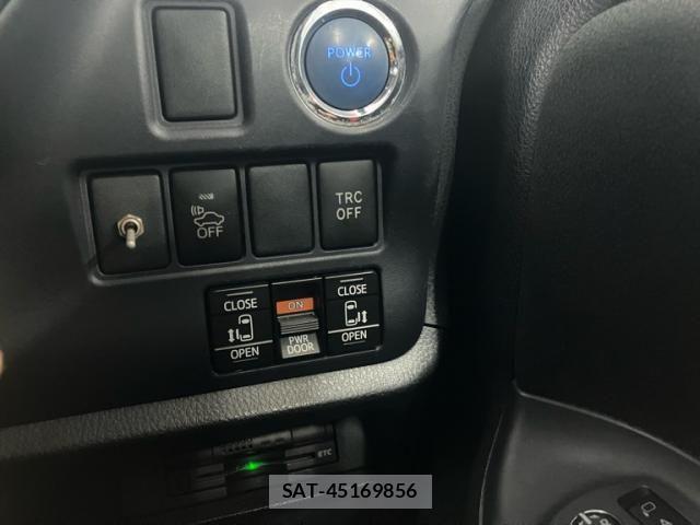 Toyota VOXY HYBRID 2014-06 7503701-14