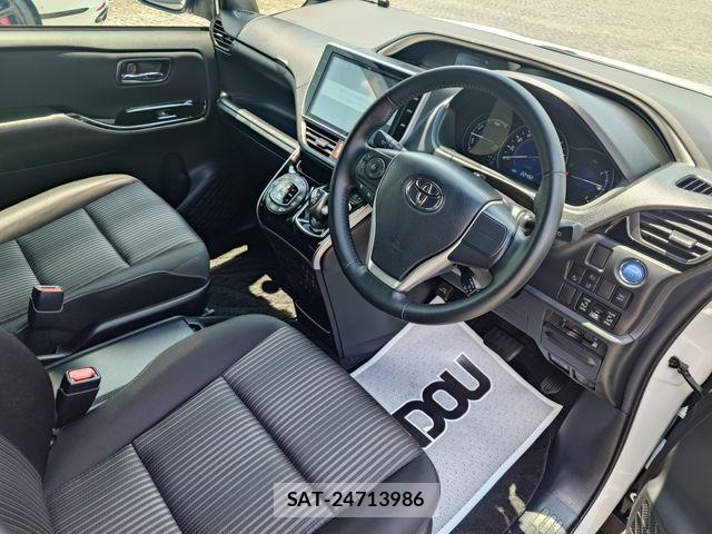 Toyota VOXY HYBRID 2019-12 7503685-10