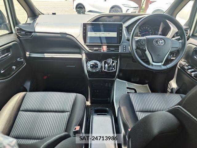 Toyota VOXY HYBRID 2019-12 7503685-8