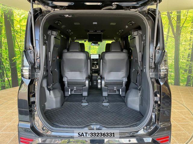 Toyota VOXY HYBRID 2024-11 7503674-10