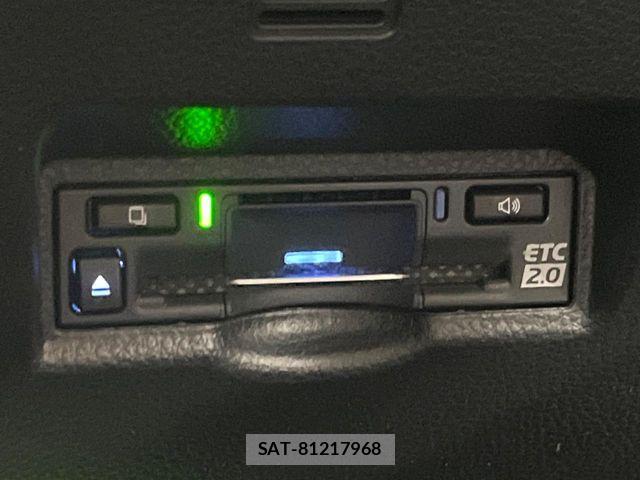 Toyota VOXY HYBRID 2023-05 7503663-8