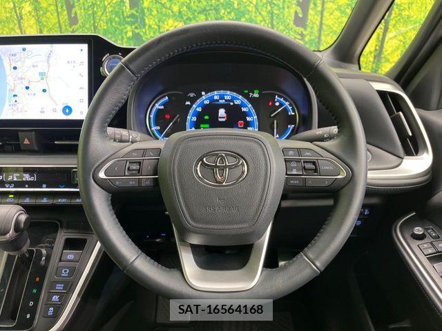 Toyota VOXY HYBRID 2023-05 7503675-11