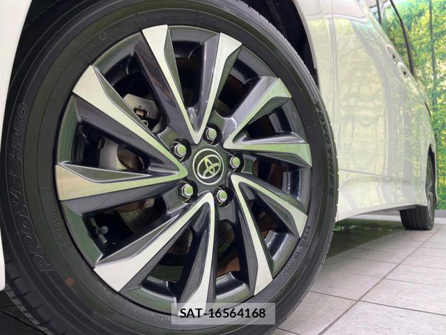 Toyota VOXY HYBRID 2023-05 7503675-13