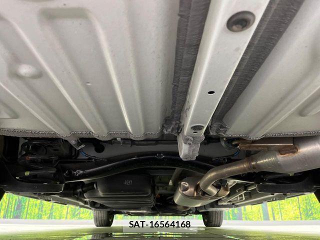 Toyota VOXY HYBRID 2023-05 7503675-19