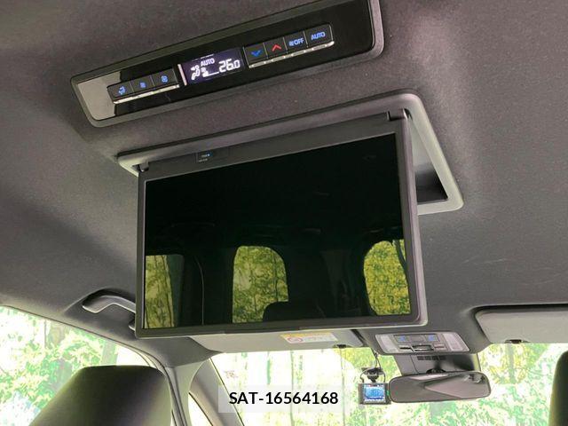 Toyota VOXY HYBRID 2023-05 7503675-2