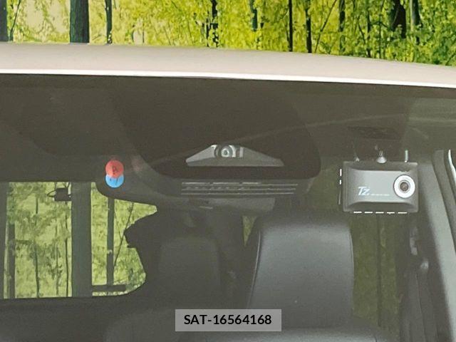 Toyota VOXY HYBRID 2023-05 7503675-3