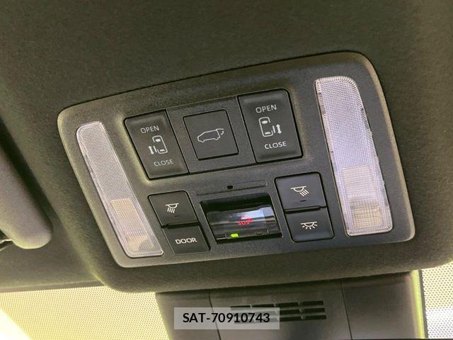 Toyota VOXY HYBRID 2023-02 7503661-6