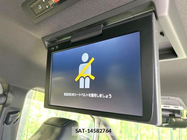 Toyota VOXY HYBRID 2021-06 7503687-2