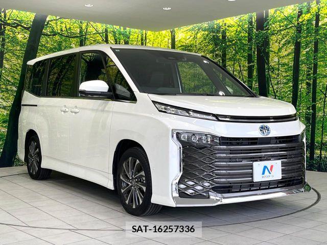 Toyota VOXY HYBRID 2025-01 7503653-16