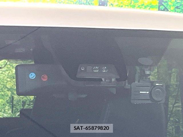 Toyota VOXY HYBRID 2021-07 7503686-2