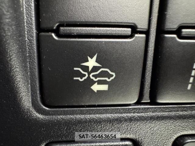 Toyota VOXY HYBRID 2018-03 7510426-21
