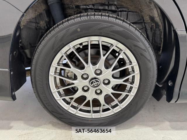 Toyota VOXY HYBRID 2018-03 7510426-7