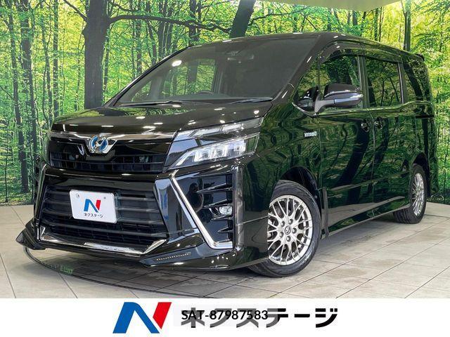 Toyota VOXY HYBRID 2017-11 7510446-0