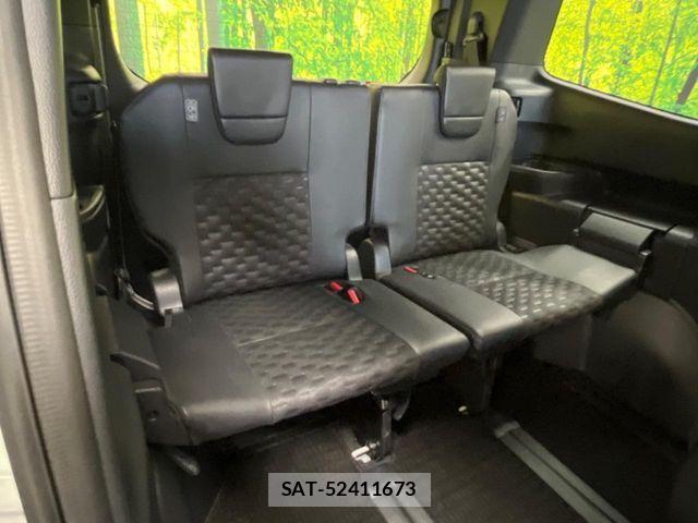 Toyota VOXY HYBRID 2024-07 7503676-10