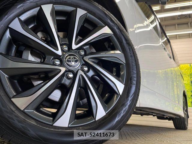 Toyota VOXY HYBRID 2024-07 7503676-12