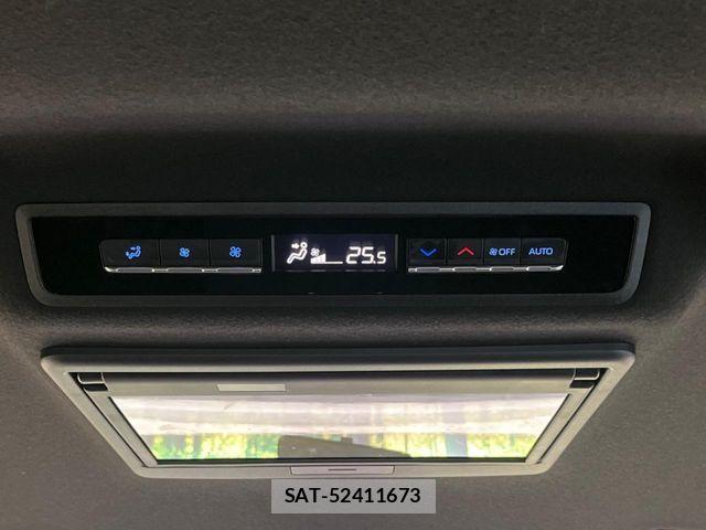 Toyota VOXY HYBRID 2024-07 7503676-7
